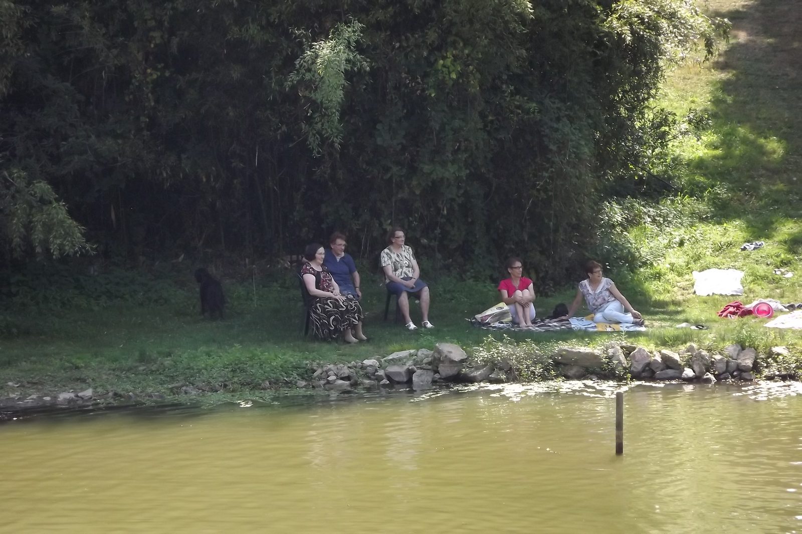 Petite pause détente au bord de l’eau