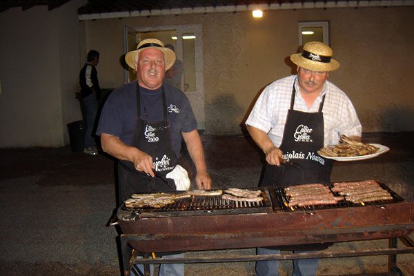 Soirée barbecue au camping