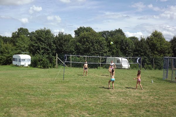 Prêt de raquettes, ballons pour volley, badminton